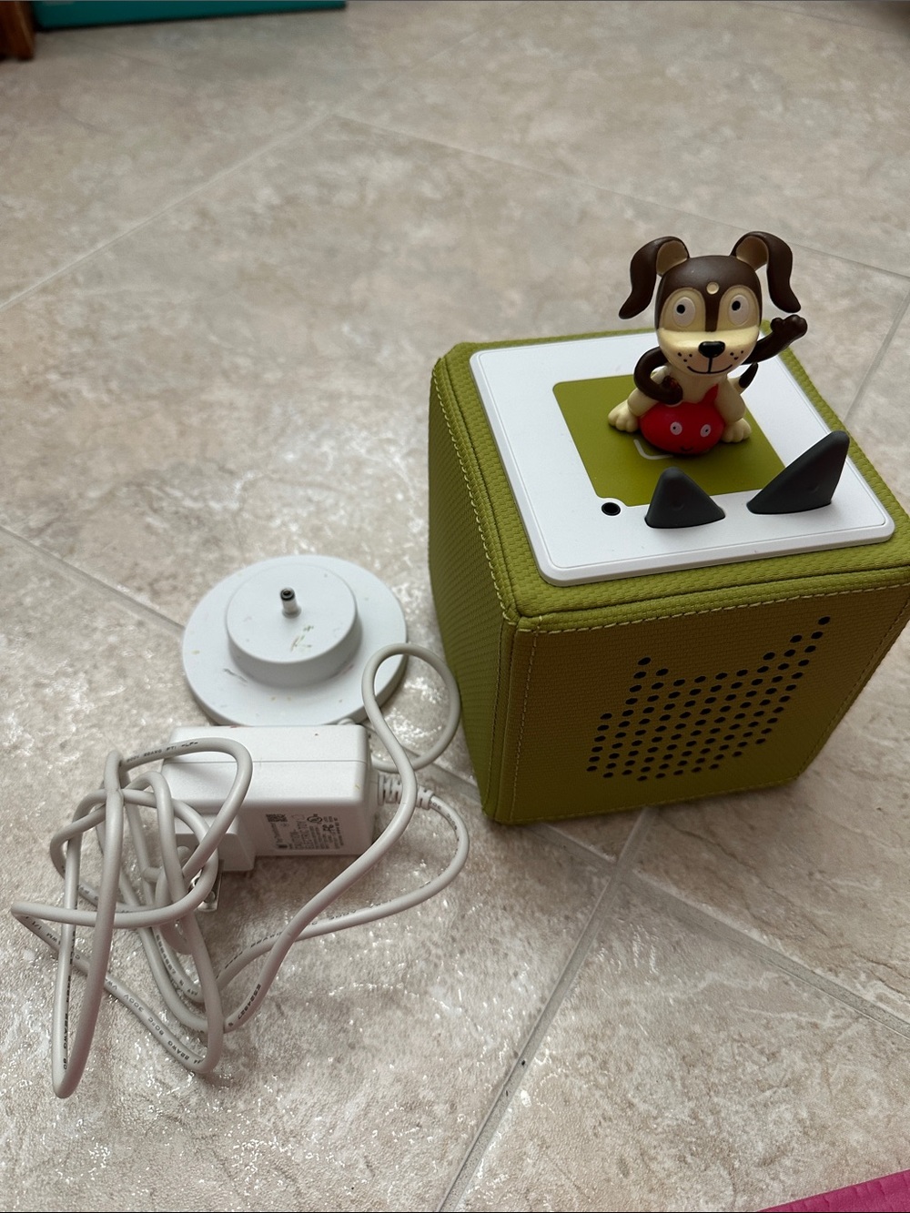 Green toniebox 1 player with playtime puppy